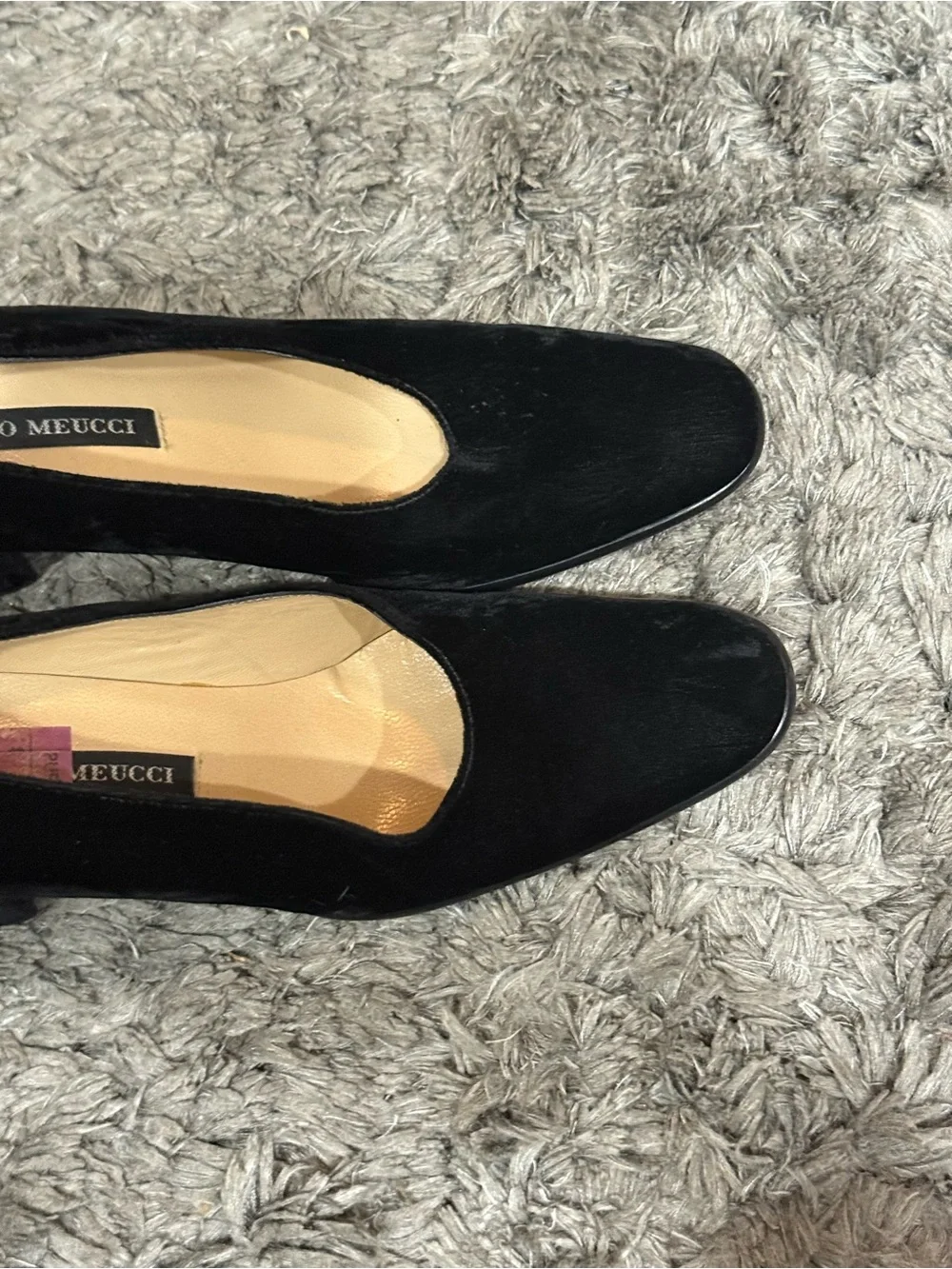 Sesto Meucci Women’s suede heels